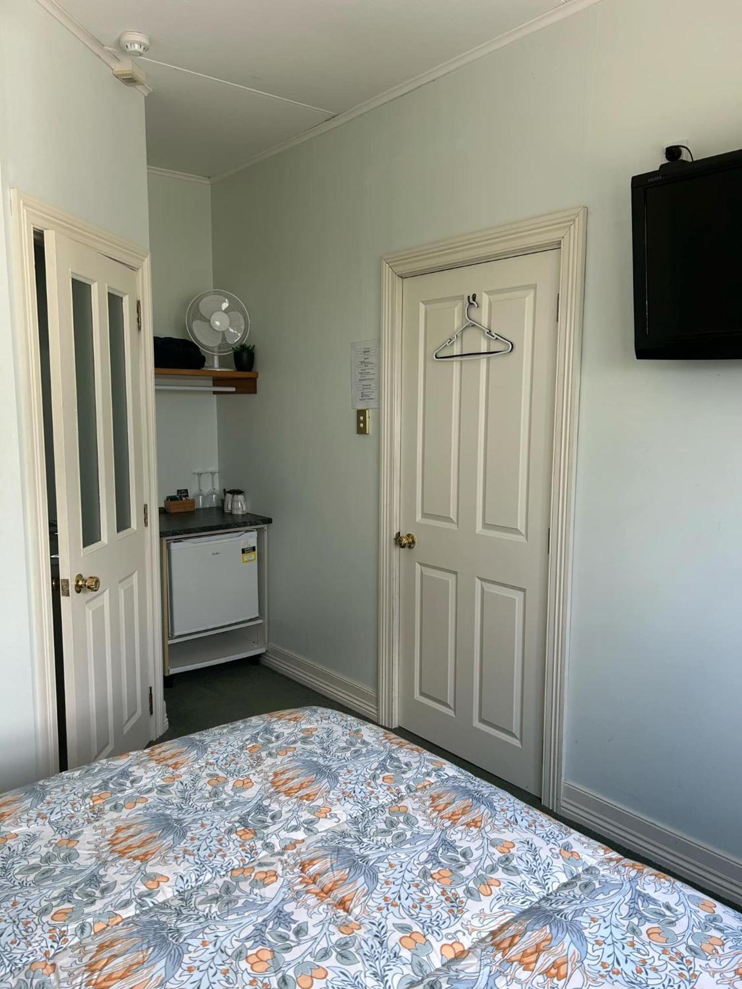 Admirals Lodge Пиктон Экстерьер фото